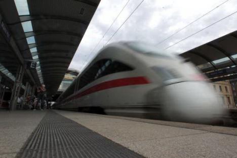 Presa germană: Al-Qaida plănuieşte atentate în trenuri de mare viteză din Europa
